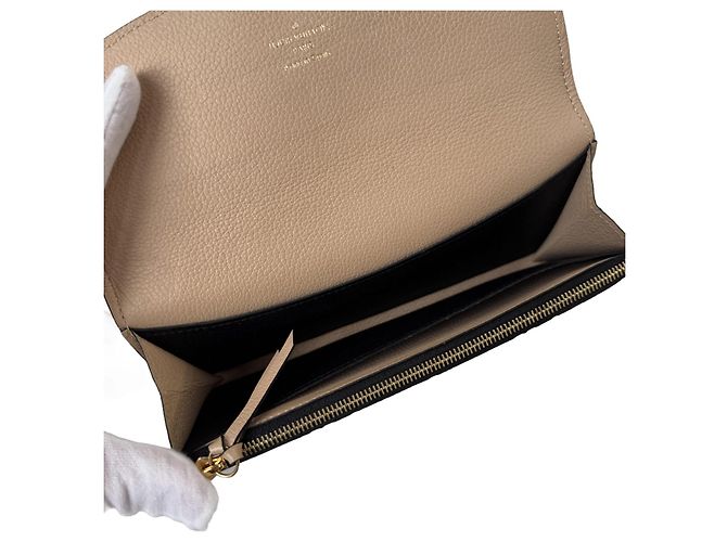 Louis Vuitton Emilie Portemonnaie Schwarz Empreinte Leder - Ansicht 6