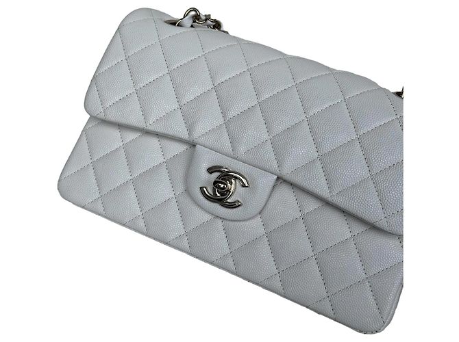 Timeless Bolsa Chanel Classic Double Flap Small Couro Caviar Branco - vista 10