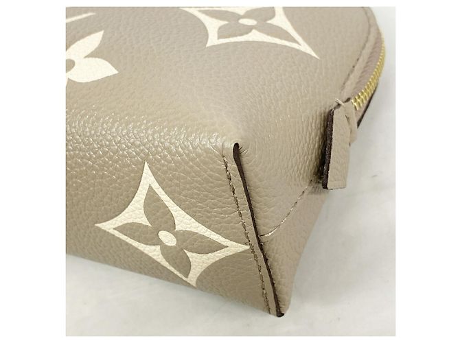 Louis Vuitton Monogram Empreinte Bicolor Pochette Tic Bag/Pouch Beige - vista 6