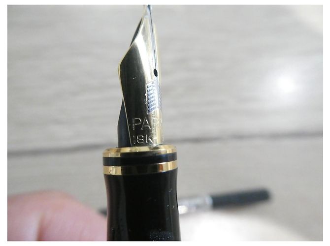 Autre Marque Parker Duofold Anniversary Internacional Caneta Tinteiro Preto e Ouro Dourado - vista 7
