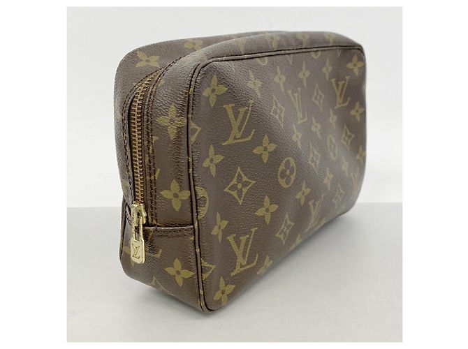 Pouch Louis Vuitton Monogram Toilette 23 - vista 2