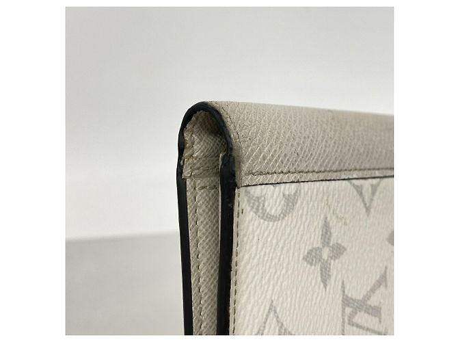 Louis Vuitton Portafoglio Lungo Taigarama Brazza NM M30889 Bianco - vista 5