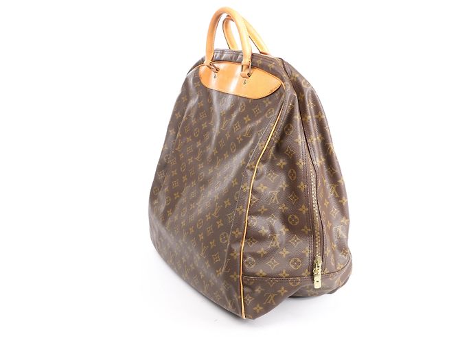 Bolso de viaje Louis Vuitton Evasion Monogram en marrón Castaño - vista 3