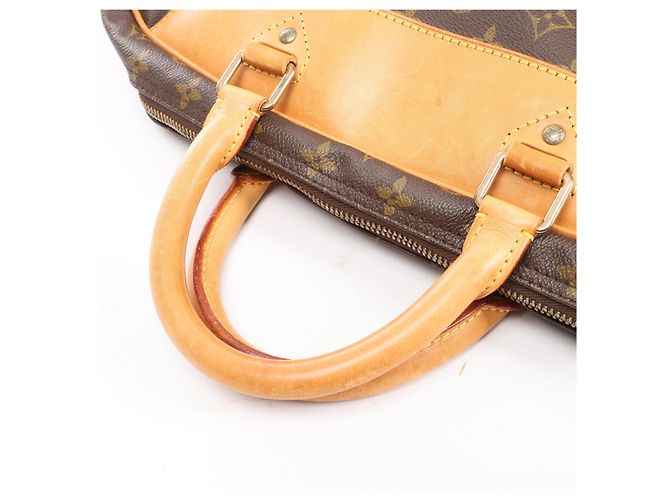 Bolso de viaje Louis Vuitton Evasion Monogram en marrón Castaño - vista 5