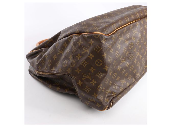 Bolso de viaje Louis Vuitton Evasion Monogram en marrón Castaño - vista 9