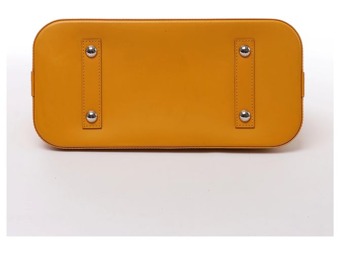 Borsa a mano Louis Vuitton Alma PM in pelle Epi Gialla M52149 Giallo - vista 9