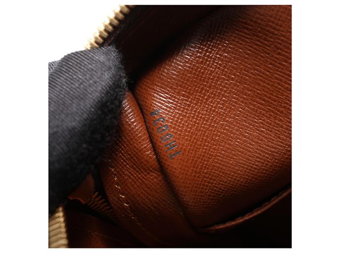 Louis Vuitton Porte Document Voyages Monogram Handbag in Brown M53361 - view 12