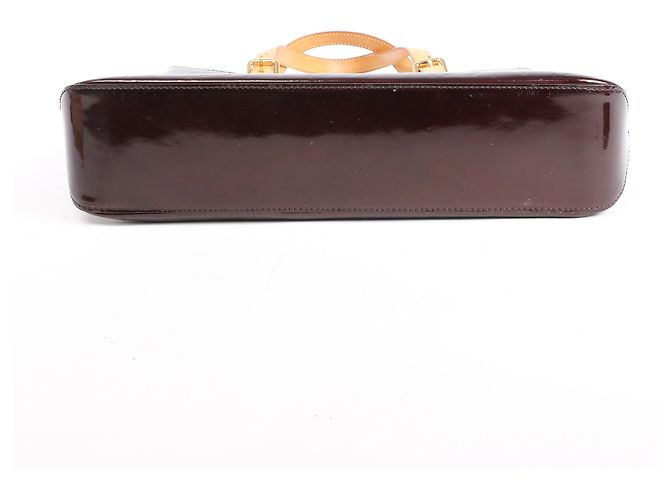 Borsa a spalla Louis Vuitton Brentwood in pelle Vernis, Amarante Purple M91994 - vista 6