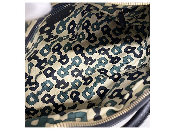 Borsa a tracolla Gucci in pelle nera - vista 4
