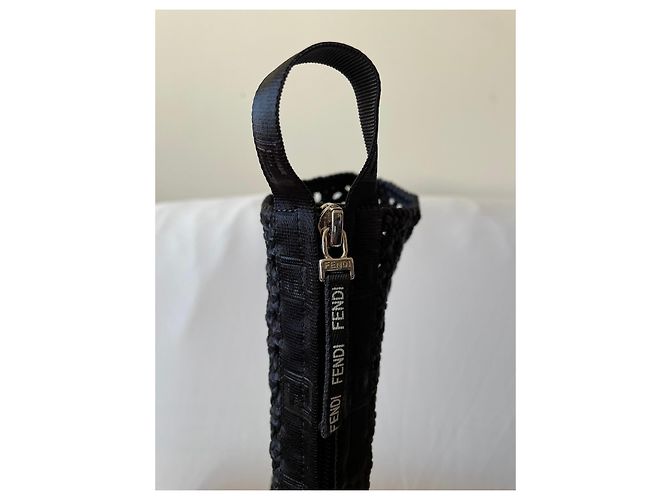 Fendi Stiefel aus schwarzem Stoff - Ansicht 8