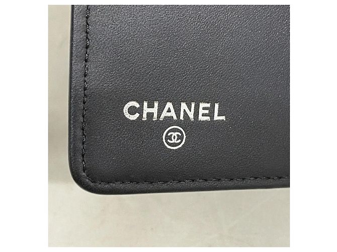 Cartera larga de piel Chanel Boy Negro - vista 4