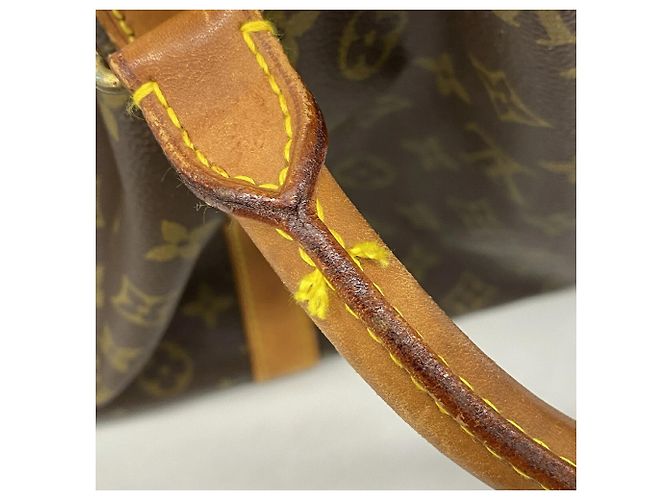 Louis Vuitton Boston Monogram Keepall Bandoulière 60 - vue 10