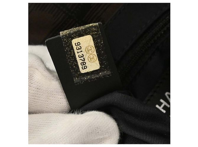 Chanel Travel Line Nylon Medium - vista 5