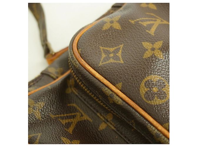 Bolso de hombro Louis Vuitton Monogram Amazon - vista 8