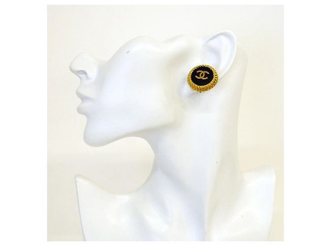 Boucles d'oreilles clips Chanel Coco Mark Circle - vue 5