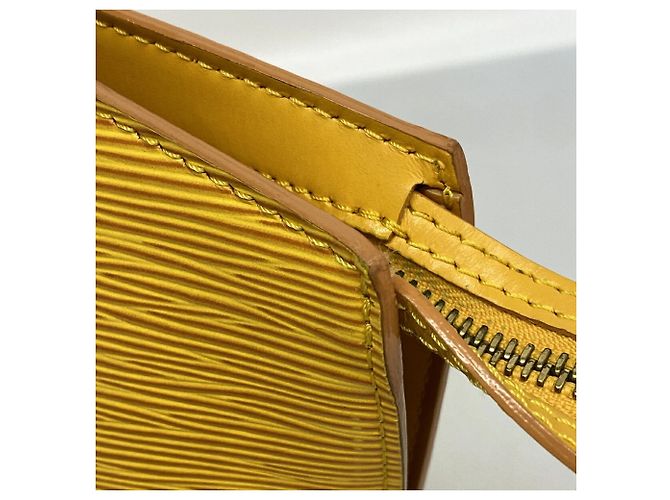 Bolsa de Ombro Louis Vuitton Epi Saint Jacques - vista 8