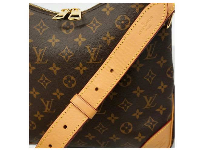 Louis Vuitton Monogram Odeon NMMM Shoulder Bag - view 7