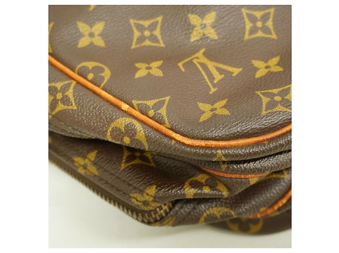 Louis Vuitton Boston Monogram Sac Trois Poche 55 - vista 9