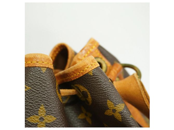 Bolsa de Ombro Louis Vuitton Monogram Noe - vista 7