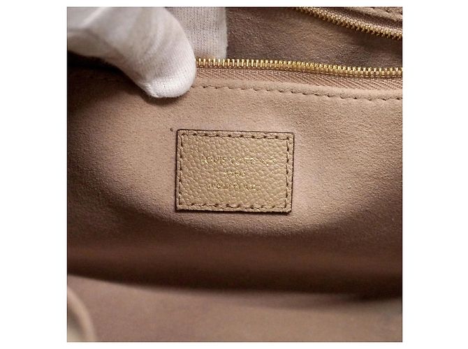 Louis Vuitton Monogram Empreinte Bicolor OnTheGo PM Handtasche Grau Roh - Ansicht 5