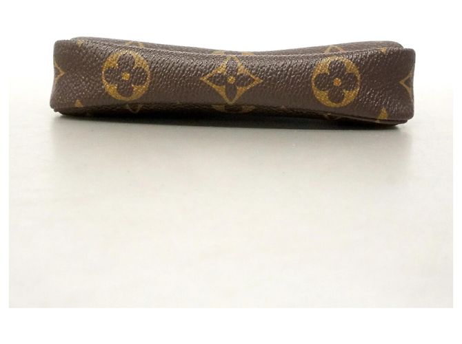 Louis Vuitton Monogram Mini Pochette Accessoires - vue 3