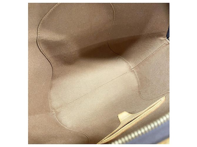 Sac à main Louis Vuitton Monogram Ellipse MM - vue 4