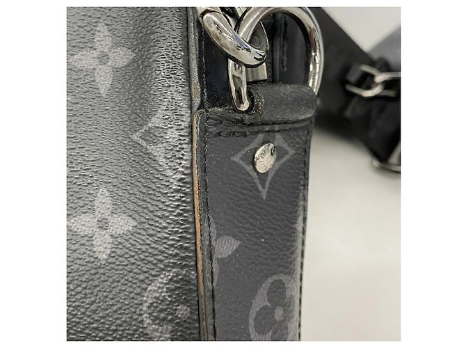 Borsa a tracolla Trio Monogram Eclipse Louis Vuitton - vista 9