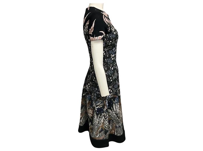 Valentino Garavani Abito midi svasato Valentino Black Multi a maniche corte in jacquard floreale e uccelli - vista 2