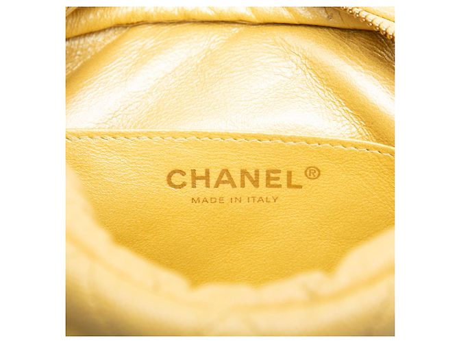 Bolso bandolera Chanel Mini Quilted Iridescent Caviar Camera Case Amarillo - vista 5