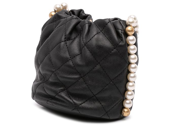 Borsa bucket con coulisse Chanel Mini Quilted Calfskin About Pearls Nera - vista 2