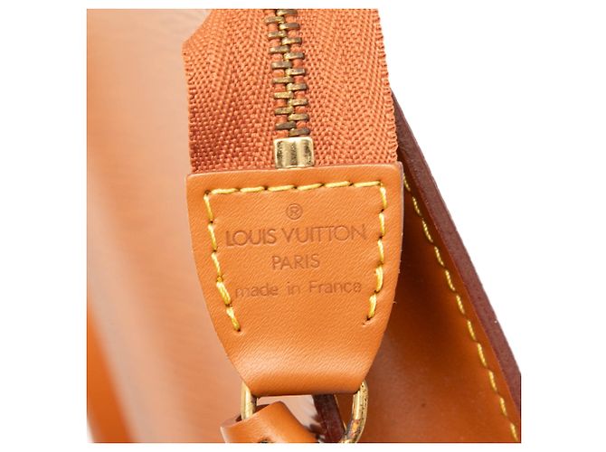 Borsa a tracolla Louis Vuitton Epi Pochette Accessoires Marrone - vista 5