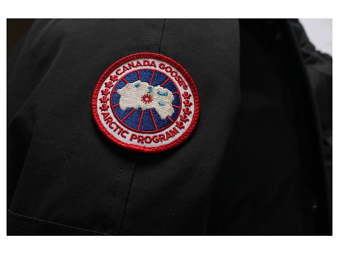 Canada Goose, bomber Chilliwack en negro - vista 7