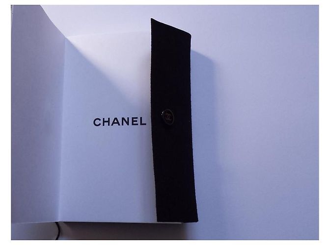 Taccuino Chanel in camoscio nero - vista 3