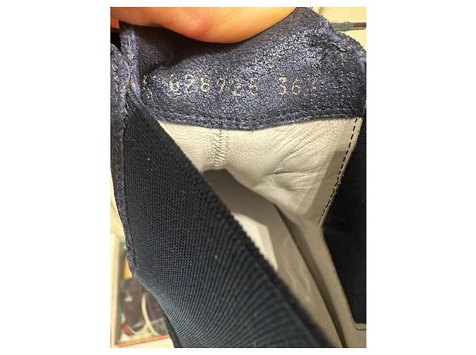 Chanel Navy gesteppte High-Top-Sneaker - EU 36.5 Gebraucht - Ansicht 5