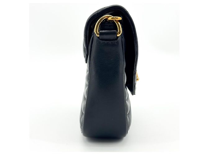 Louis Vuitton New Wave Multi Pochette de piel acolchada - vista 3