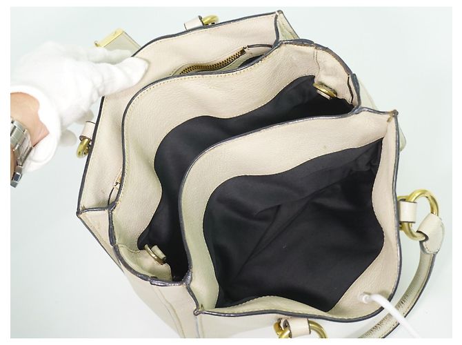 Miu Miu Madras Convertible Lock Leather Medium Beige - Ansicht 3