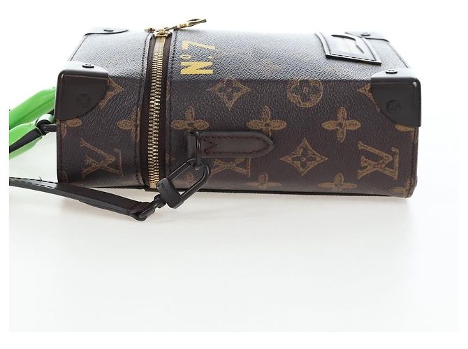 Louis Vuitton Vertical Box Trunk No.7 Trunk L'Oeil Vintage Monogram Canvas Marron - vue 3