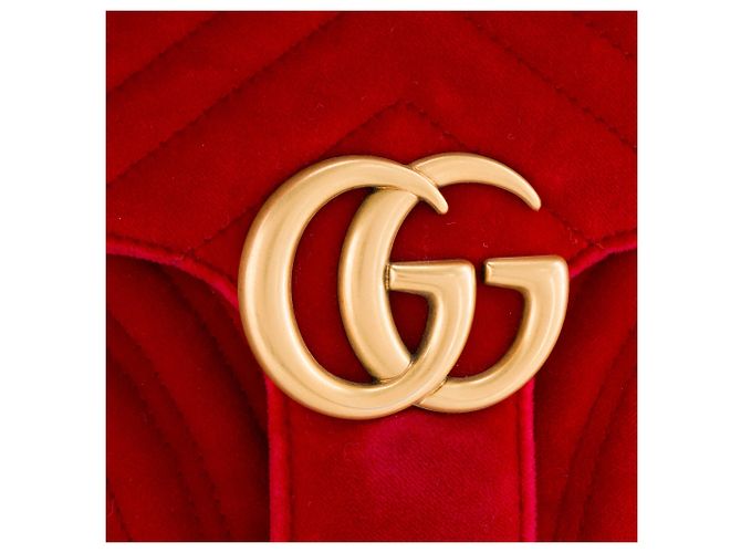 GUCCI - Sac à bandoulière GG Marmont Medium Gucci en velours rouge Red - view 5