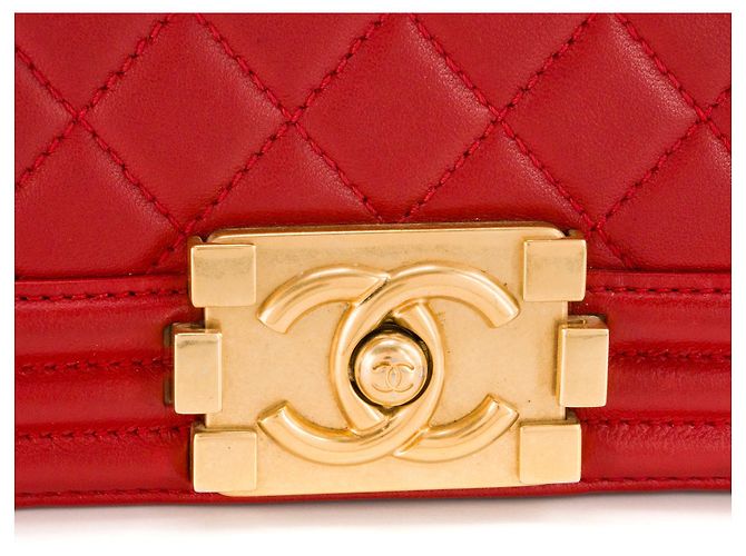CHANEL - Borsa a tracolla Boy Chanel in pelle liscia rossa Rosso - vista 5