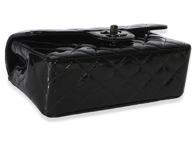 Gabrielle Borsa Chanel So Black Mini Rectangular Flap in pelle verniciata matelassé Nero - vista 7