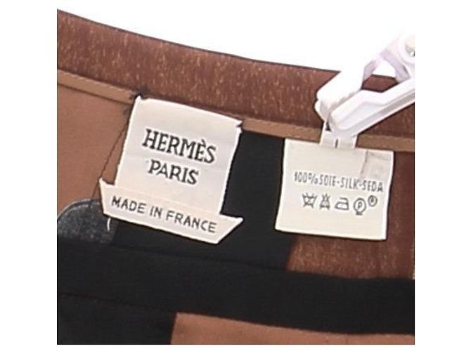 Hermès Jupe en soie marron et noire Brown - view 6