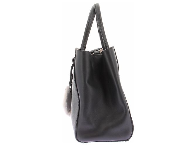 Fendi Schwarze Tasche mit Accessoire - Ansicht 5
