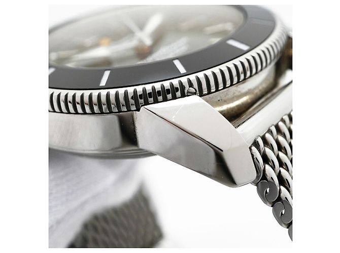 Breitling Superocean Heritage B20 Automatic 42 Herrenuhr - Ansicht 8
