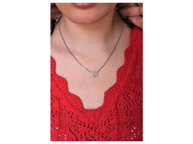 Collana Chanel Camelia in oro bianco e diamanti - vista 4