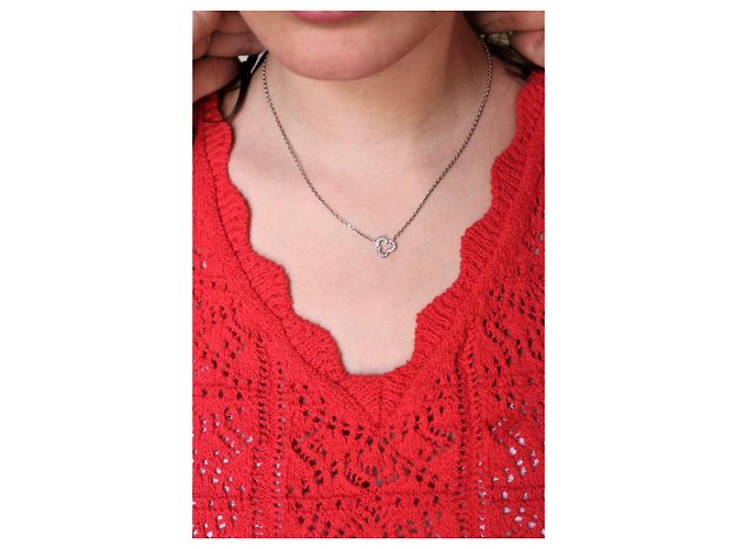 Collana Chanel Camelia in oro bianco e diamanti - vista 6