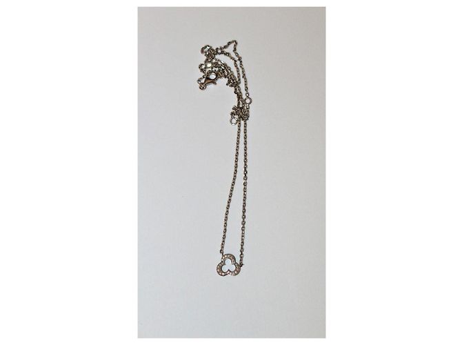 Collana Chanel Camelia in oro bianco e diamanti - vista 8