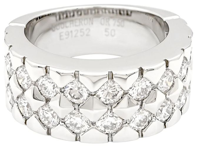 Anillo Boucheron, oro blanco y diamantes. - vista 4
