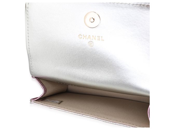 Chanel Metallic Ombre gesteppte Lammfell-Gürteltasche - Ansicht 2