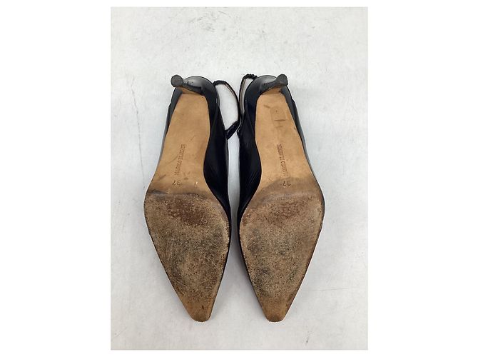 Décolleté Slingback Manolo Blahnik in pelle nera - vista 16