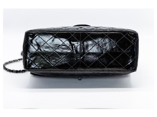 CHANEL Vintage Double/Two Face Maxi 30 – Pelle verniciata nera – Hardware annerito – All Black - vista 10